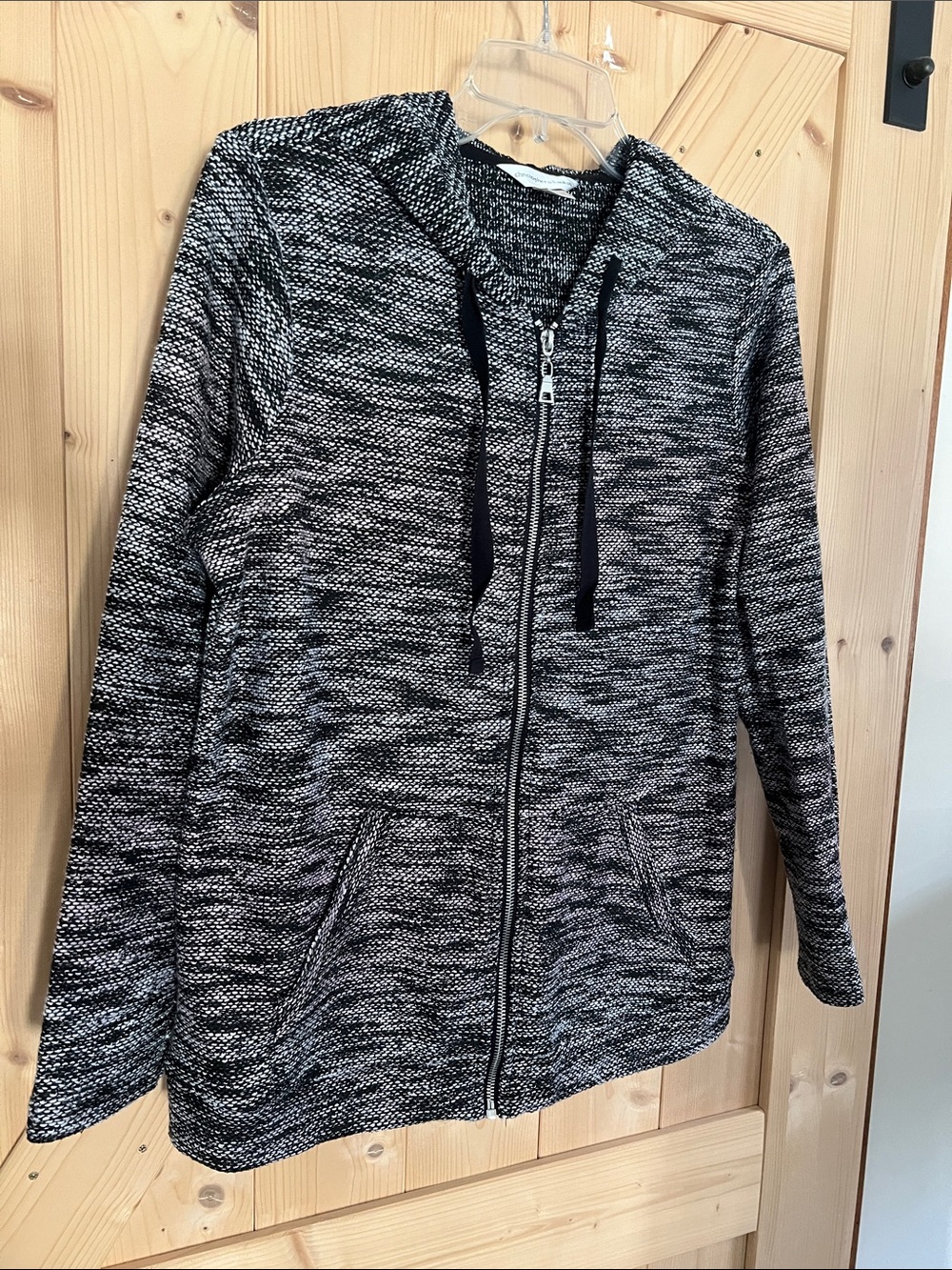 Womens’s Black & White Marled Zip Hoodie Sweater
